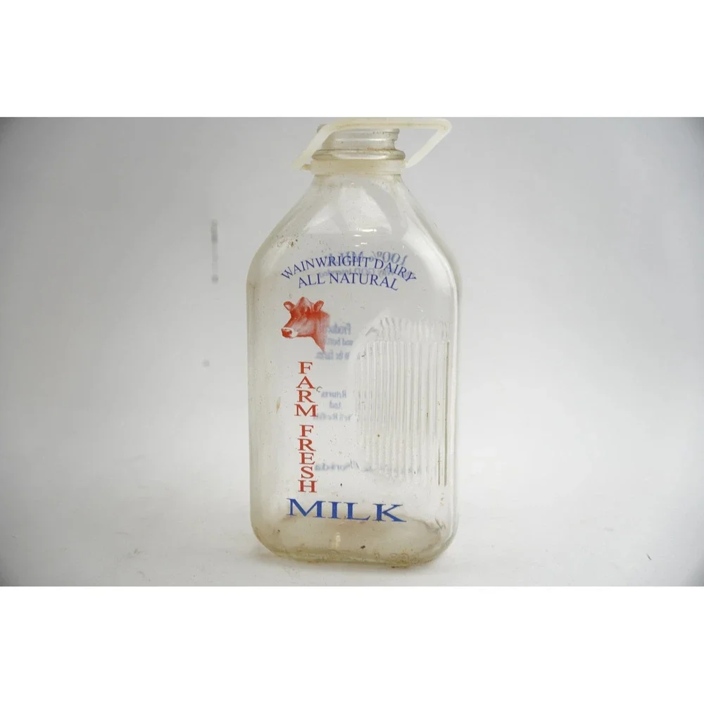 Wainwright Dairy Milk Bottle Glass Clear Farm Fresh Live Oak FL‎ Vintage 64 oz